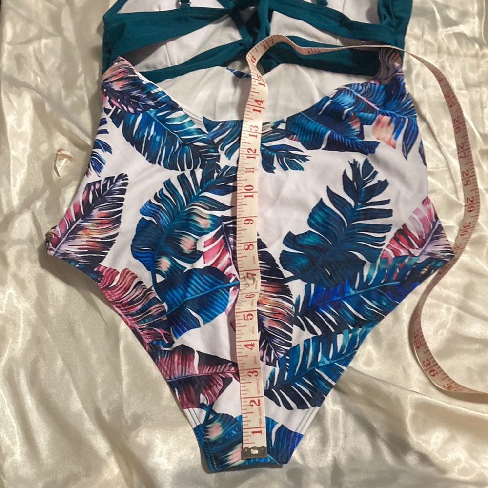 Sporlike One piece swimsuit Size Small - Picture 9 of 12